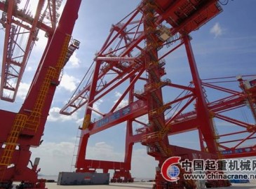 舟山金塘大浦口碼頭建設順利 配置6臺橋吊12臺軌道龍門吊