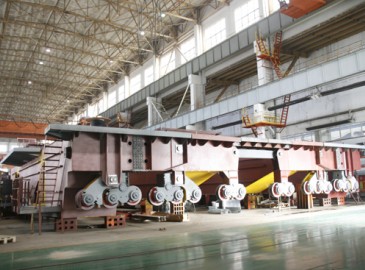 太重480吨大型冶金起重机首次出口越南