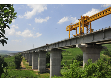 牡绥铁路扩能改造工程顺利推进 计划明年7月底竣工