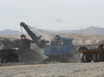 中国太重55立方米挖掘机通过必和必拓验收 全球推广