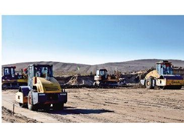 锡盟至山东1000千伏特高压电力外送通道在多伦县开建