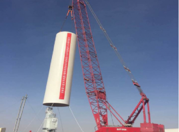 哈密风电基地二期项目首节塔筒吊装 417亿工程进入攻坚阶段