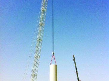 中聯(lián)重科QUY500履帶式起重巴基斯坦卡拉奇首吊獲贊