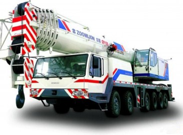 中聯(lián)重科QY150V633大噸位汽車起重機(jī) 伸縮臂系統(tǒng)出類拔萃