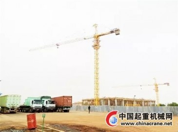 徐工塔機力挺非洲馬里共和國建設