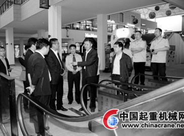 河南省質(zhì)監(jiān)局深入開展特種設(shè)備安全大督查活動