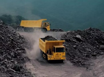 徐工非公路自卸車再獲300臺大訂單！