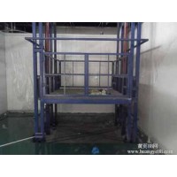 南昌导轨式液压升降货梯销售范经理13767106661