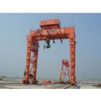 汉寿港口起重机结构合理