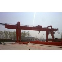 荆州港口起重机结构新颖