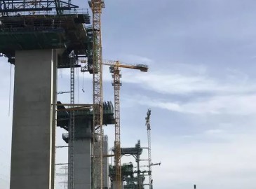 基建热席卷亚洲新兴市场!中联重科起重机高效助建越南国家级重点项目