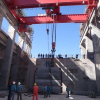 广东佛山起重机-水电站用桥式起重机