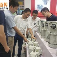 小型直角減速機,直交軸減速電機,邁傳SGF系列直角軸減速馬達