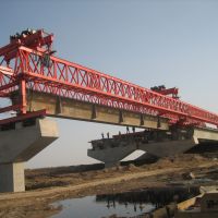 中山、珠海厂家销售供应50吨-200吨架桥机
